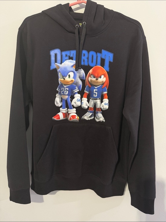 tek gear Tops - Black Crewneck Hoodie with Blue & Red Sonic & Knuckles Detroit Lions Graphic